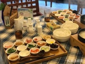 Guangsheng Qin Yuan Hot Spring Hotel - Silver Tower Western Restaurant