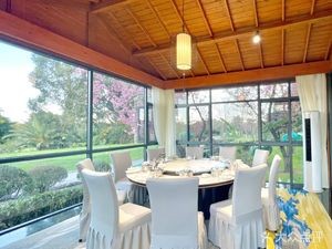 Garden Restaurant · Yunnan Cuisine · Specialty Hot Pot (Kunming Lakeside Hotel)