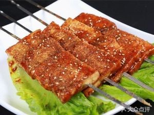 Jianshui Brothers Chicken Feet King BBQ (International Silver Palace Branch)