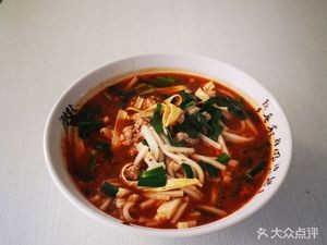 Guandu Small Pot Rice Noodles (Wanyu Road Branch)