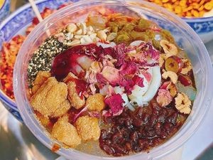 Graduation Party Waste - Spicy Hot Pot Vegetables & Roast Duck