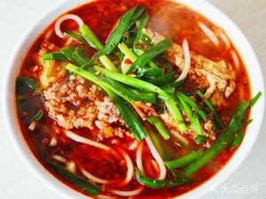 Xuan Chun Small Pot Rice Noodles
