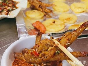 Jianshui Barbecue Chicken Feet King (Yundadaxi Road)