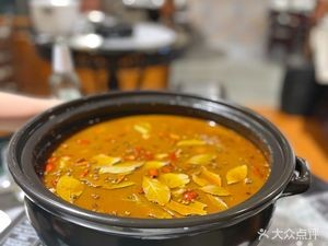 Chen's Family One Pot Fish