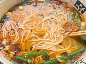 Yuezhenyuan Gejiu Boiled Meat Rice Noodles (Huan Cheng Xiang Branch)