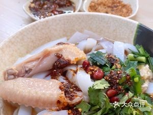 Lu Xi Zhengliang Chicken Rice Noodles