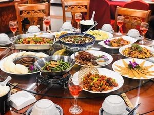Bafangyuan Farm Restaurant (Qihang Branch, Pujilu)