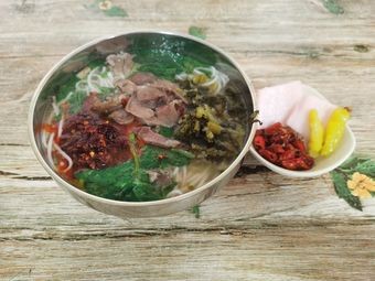 Guizhou Liupanshui Tian Tian Xiang Lamb Rice Noodles (Bagge Alley Store)