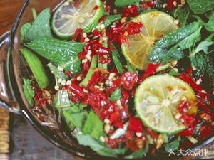 Xiang Wei Yuan BBQ Chicken Tips