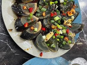 Halal Zhen Niu Fu ZhaoTong Small Meat Skewers (Kunming Bohang Modern Plaza Branch)