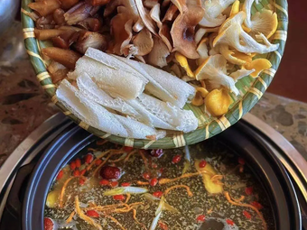 Wild Mushroom Steak Hot Pot (Changshui Branch)