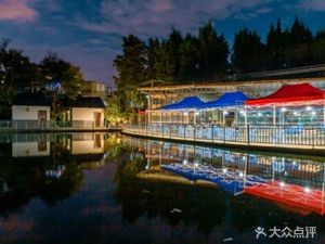 Shizi Tang Farmhouse