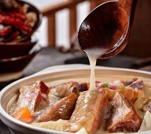 Lijiang Special Flavor Garden Pork Rib Hot Pot (West Bus Station Majie Branch)