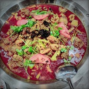 Hui Feng Xuan Old Reading Pu Sour Bamboo Shoot Chicken (Heilinpu Jingxiu West Garden Main Store)