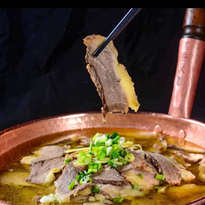 马帮铜瓢牛肉(荟聚店)