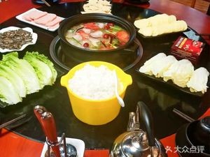 Authentic Fuyuan Sour Cabbage Pork Trotter (Wuyue Plaza Hua Street Branch)