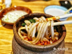 三五成群小吃店