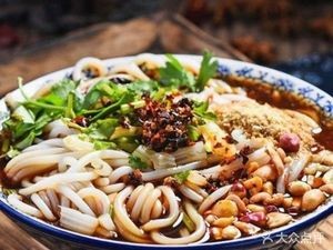 Yun Xian Local Chicken Rice Noodles (Wu Yue Hua Jie Branch)