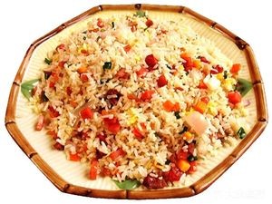 渝签辰西旋转小火锅(海豚湾店)