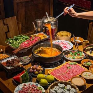 Sour Beef Hot Pot (Shangyue Tian Di Store)