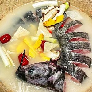 俞元记·抚仙湖野生菌石锅鱼(白麓城店)