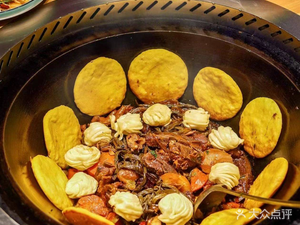 Bingcheng Mei Iron Pot Stew