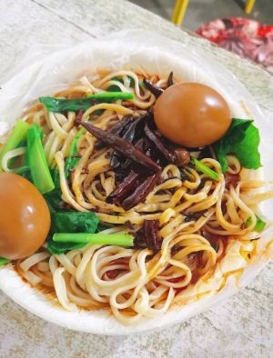 Authentic Anhui Spicy Flat Noodles (Hongzhuan Street Store)