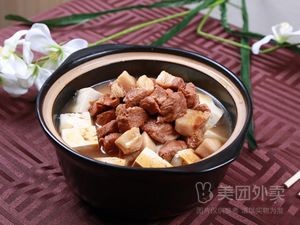 Lao Dao Wai Lang Yi Jia Sandpot Pork Stew (Ma Mai Street Store)