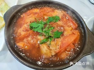 Old Street Hutong Pot Dish with Braised Pork and Side Dishes (Shangfang Street Branch)