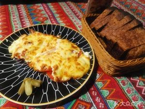 Oak Coffee Russian Restaurant