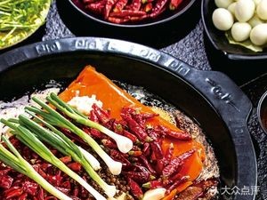 Downstairs Sichuan Hot Pot (Hasi Wanda Branch)