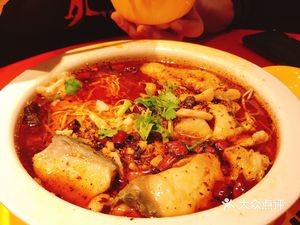 Gangyue Food Plaza (West City Red Field Branch)