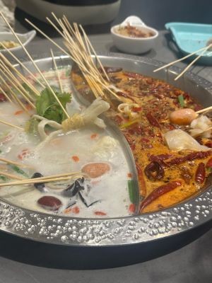 Yuwei Qian Nian Chengdu Spicy Skewers