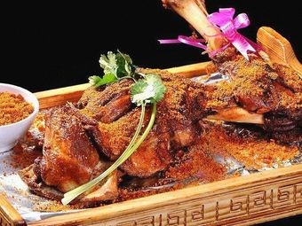 Rooster King Hei Gang Small Skewers (Jintai Huating Branch)