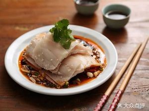 Niuyibian Beef Steak and Tail Soup (Bayan Flagship Store)