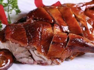Ya Yi Ya Crispy Roast Duck Rice Box