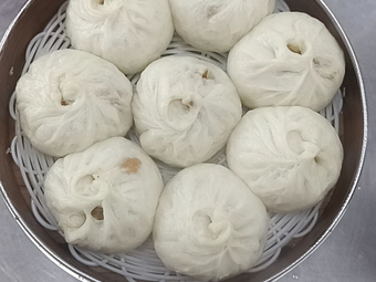 Authentic Nanjing Soup Dumplings · Beef Noodles