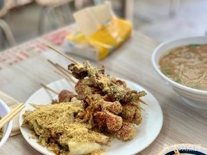 Linde Golden Flower Hot Noodles