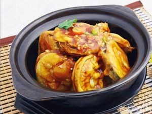 Heirui Pork Rib Rice & Braised Chicken (Hazhou Hongqi Community Branch)