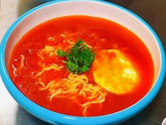 De Xin Yi Noodles • Clay Pot • 1 Yuan Oil Cake