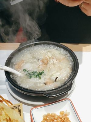 Che Zhenggang Hot Pot King Old Oil Cake