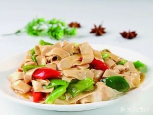 Halal Bone Marrow Beef Noodles (Jianguo Renhe Community Store)
