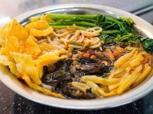 Xiao Man Luo Luoyi Noodles