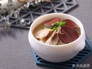 Chen's Rice with Fragrant Pork Bones (Chengdong Xinju D District Branch)