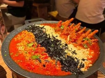 Xin's Mingjia Korean Ethnic Small Restaurant (Chengdong Xinju B District Branch)