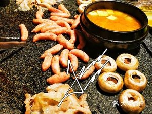 Gao Ming Stone Plate Korean BBQ Specialized Store (Qinghua Street Branch)
