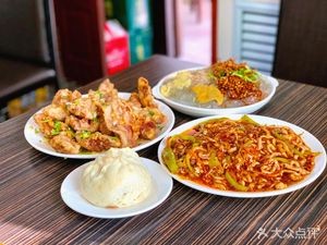 Li Hua Restaurant (Wenjing Street Store)
