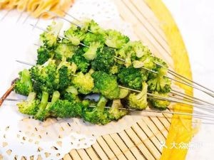 Xiao Fenfang Charcoal Grilled Fish Head and Small Skewers (Zhongbei Chuncheng Branch)