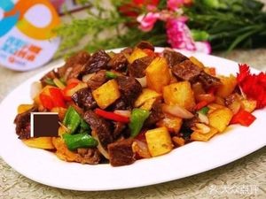 Beef Noodle on the Tip of the Tongue (Hengshan Road Branch)