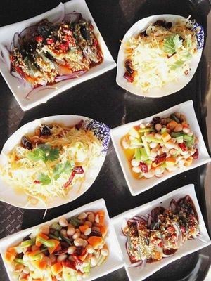 White Fat Chicken West Cold Noodles